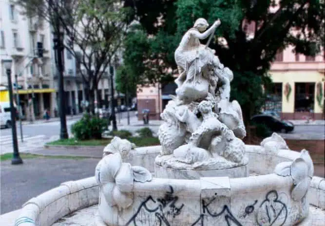 Monumentos e patrimônios